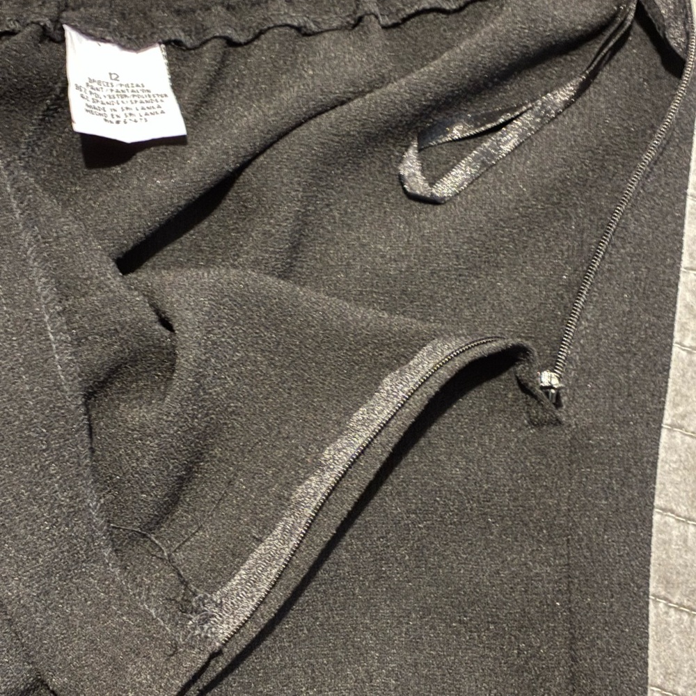 Black Wide-Leg Stretch Pants - Picture 3 of 5
